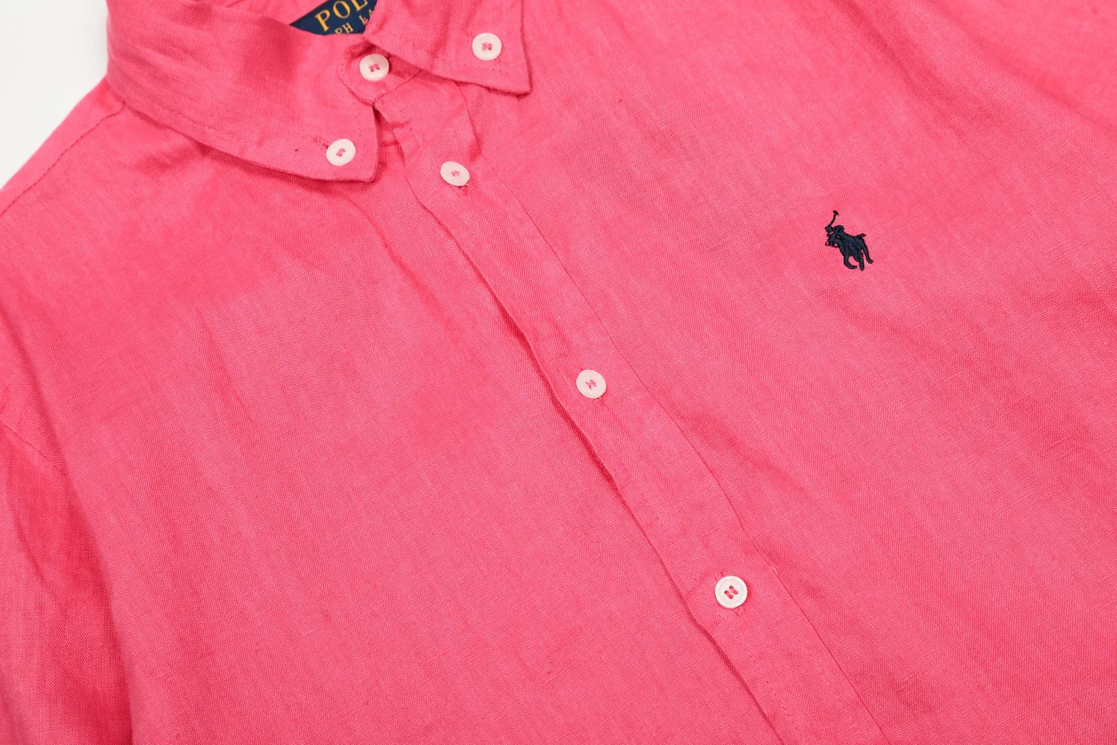 P300 Top Quality" Style Number: 8001# [Ralph Lauren Paul Pony Linen Basic Couple Style Shirt Long Sleeve] ✅Ralph Lauren Paul Small Label War Horse 100% Pure Linen Classic Basic Four Seasons Shirt Long Sleeve ✅A must-have item for the lazy style. The upper body has a retro and fresh feeling. ✅100% pure linen 280g 32 count fabric. Washed, retro and textured. ✅Dedicated to platform live broadcast. Wholesale entity ✅Simple and easy to match, light American old money style, the upper body is super great, ✅Standard for all seasons, worn alone/inner, it is a must-have for YYDS couples wardrobe. Size: S-XL Color: Black, White, Navy, Khaki, Pink, Yellow, Red, Colorful Blue, Light Blue, Rose Red